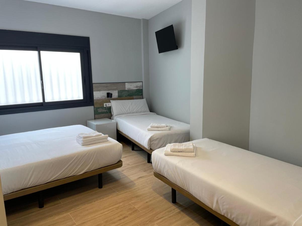 Hey Rooms Серданьола дел Валес Екстериор снимка